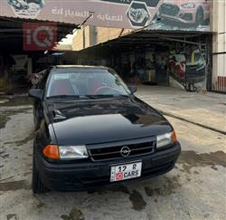 اوبل استرا
